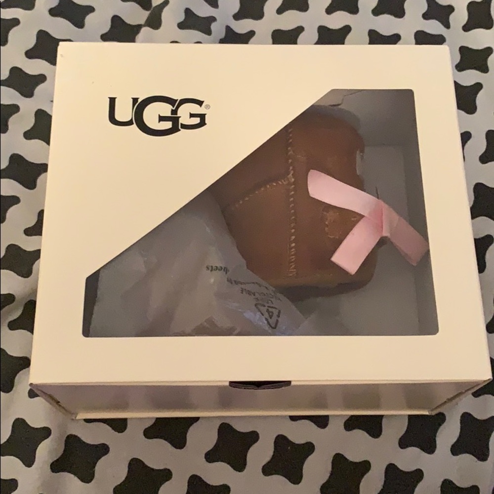 - UGG Jesse Bow II boot